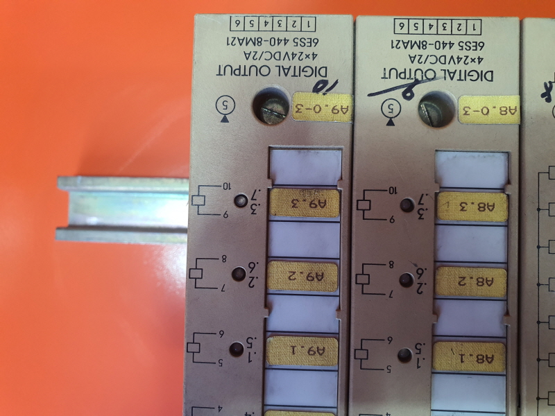 SIEMENS SIMATIC S5-100U (6ES5100-8MA02+6ES5 421-8MA12(4개)+6ES5 441-8MA11(4개)+6ES5 440-8MA21(2R개)