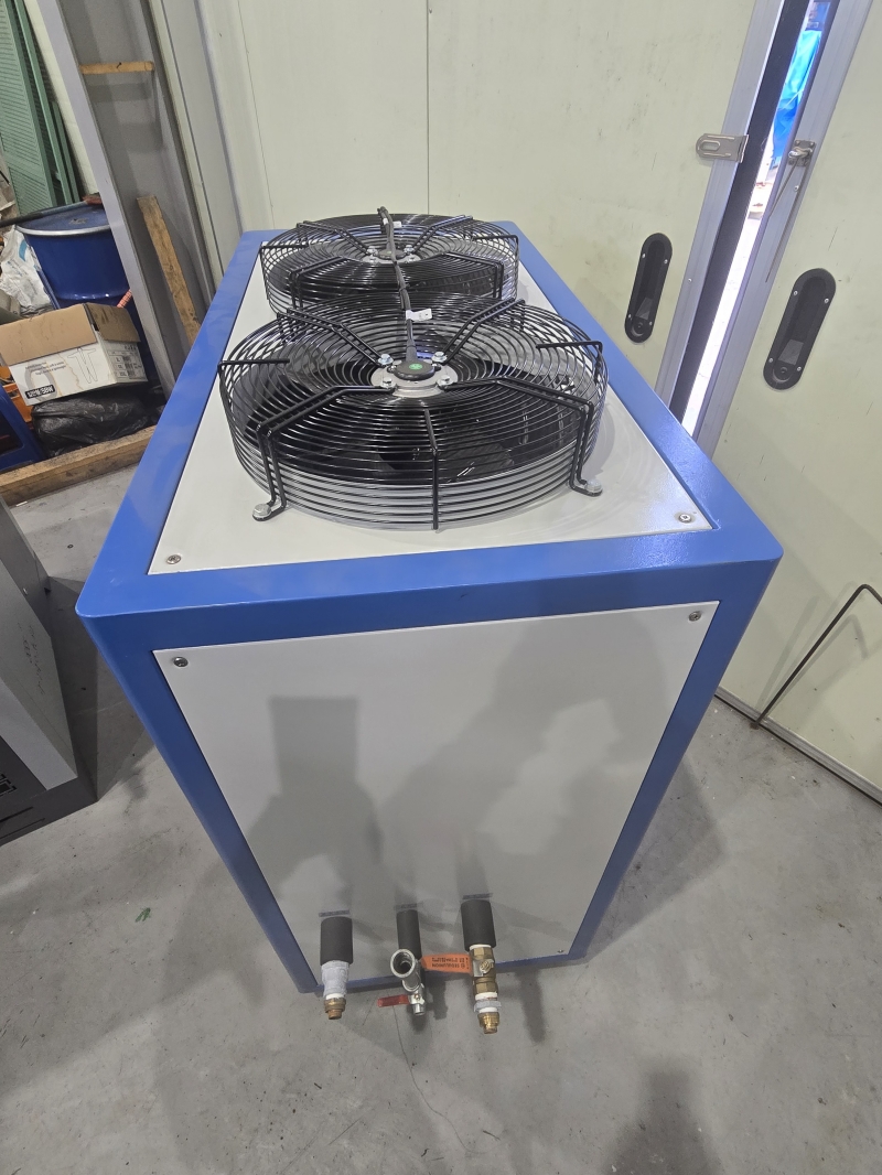 Industrial chiller(5Hp) 2SET / 가격협의